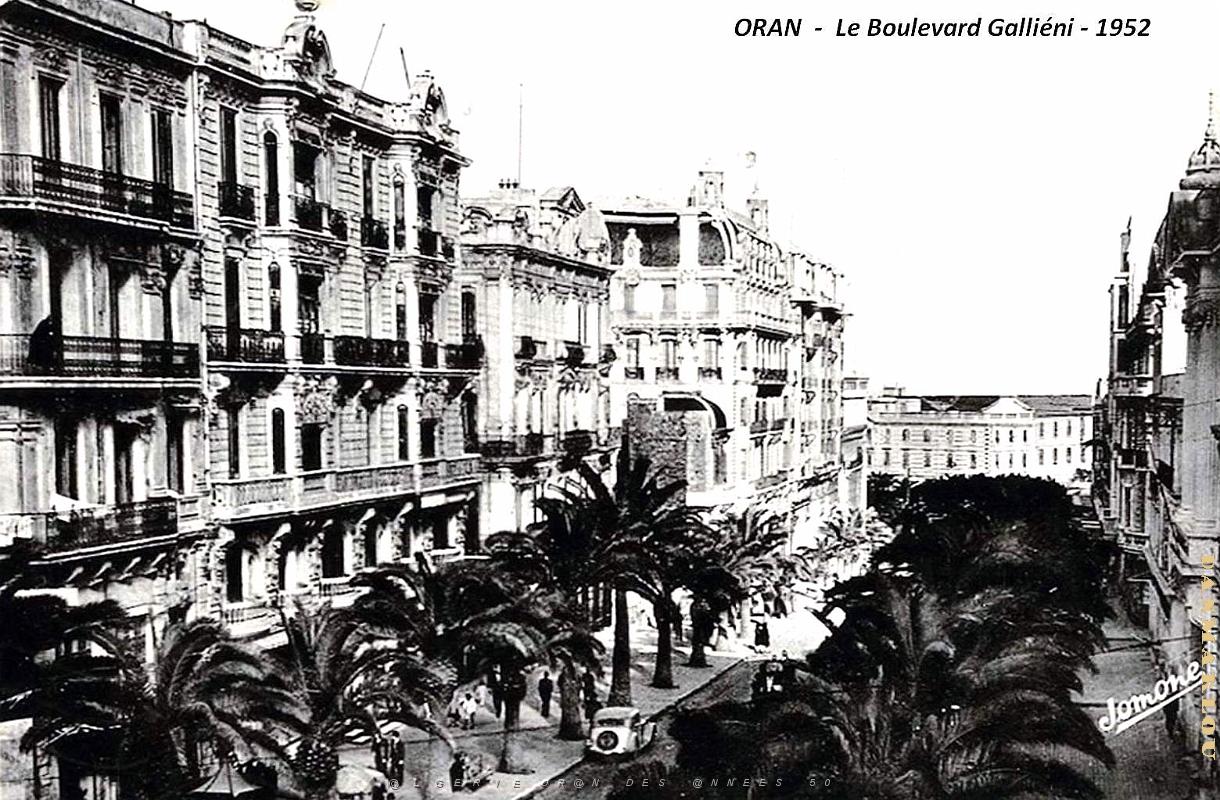Oran - Boulevard Gallieni - 1952.jpg
